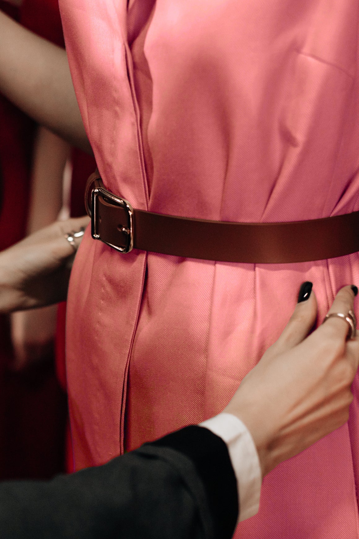 How Celeb Stylists Keep Wardrobe Malfunctions Away: Fashion Glue vs. Tape