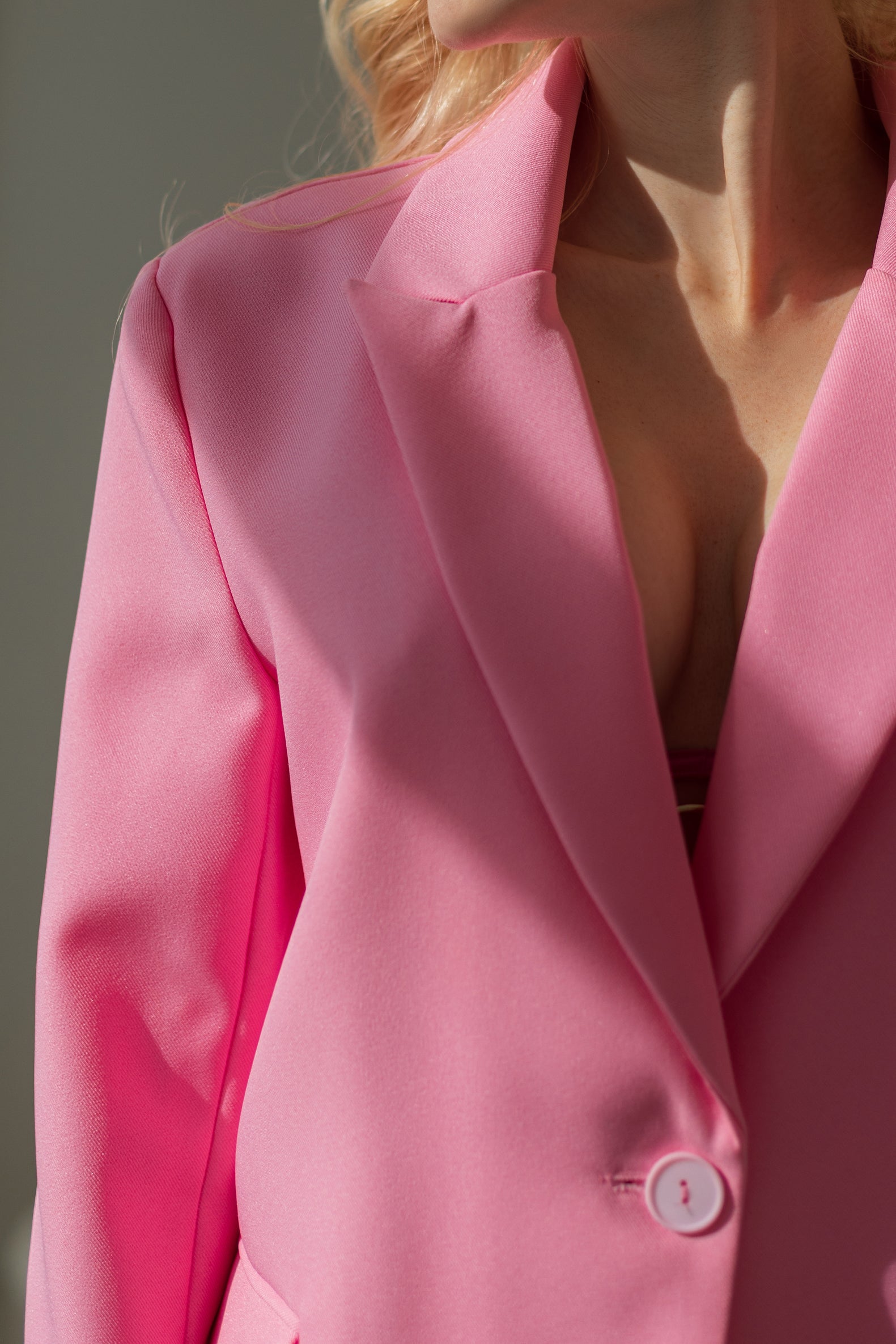 Quick Outfit Fixes That Take You from Work to Night in Minutes